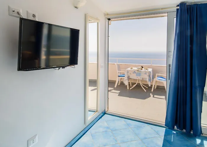 Vakantiehuis La Rosa Del Mare Amalfi