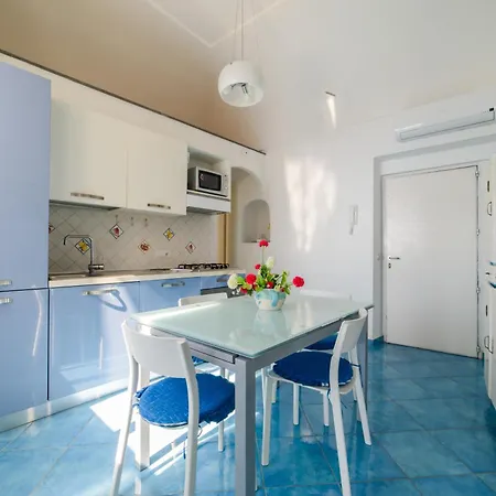 度假居 La Rosa Del Mare